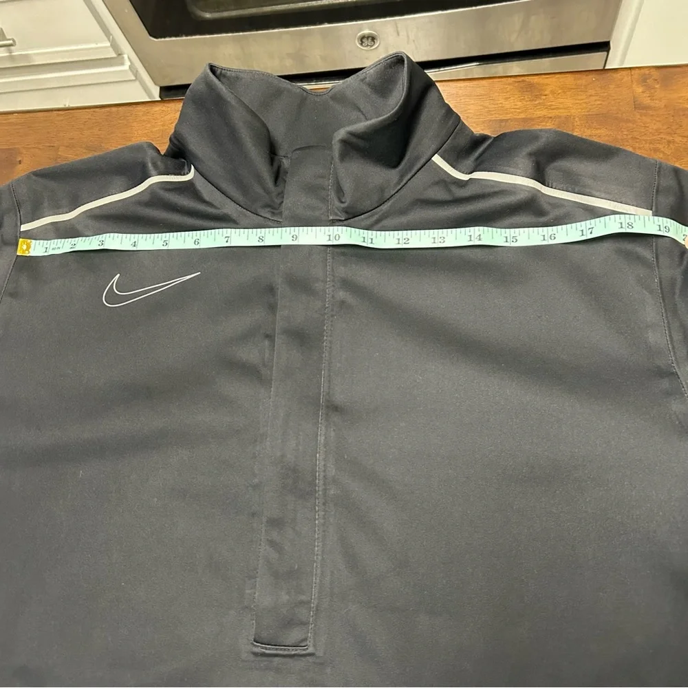 Nike Golf Storm Fit Black Half Zip Short Sleeve Windbreaker Jacket Mens Size L